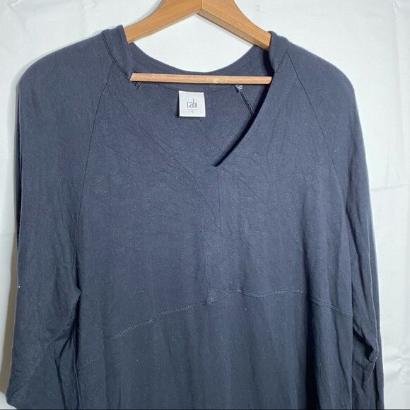 Cabi Womens Gala Sweatshirt Size Small Black Long Sleeve V-Neck - Picture 4 of 8